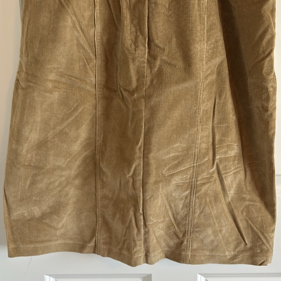 Harve Bernard Size 8 Tan corduroy Skirt - Picture 3 of 7